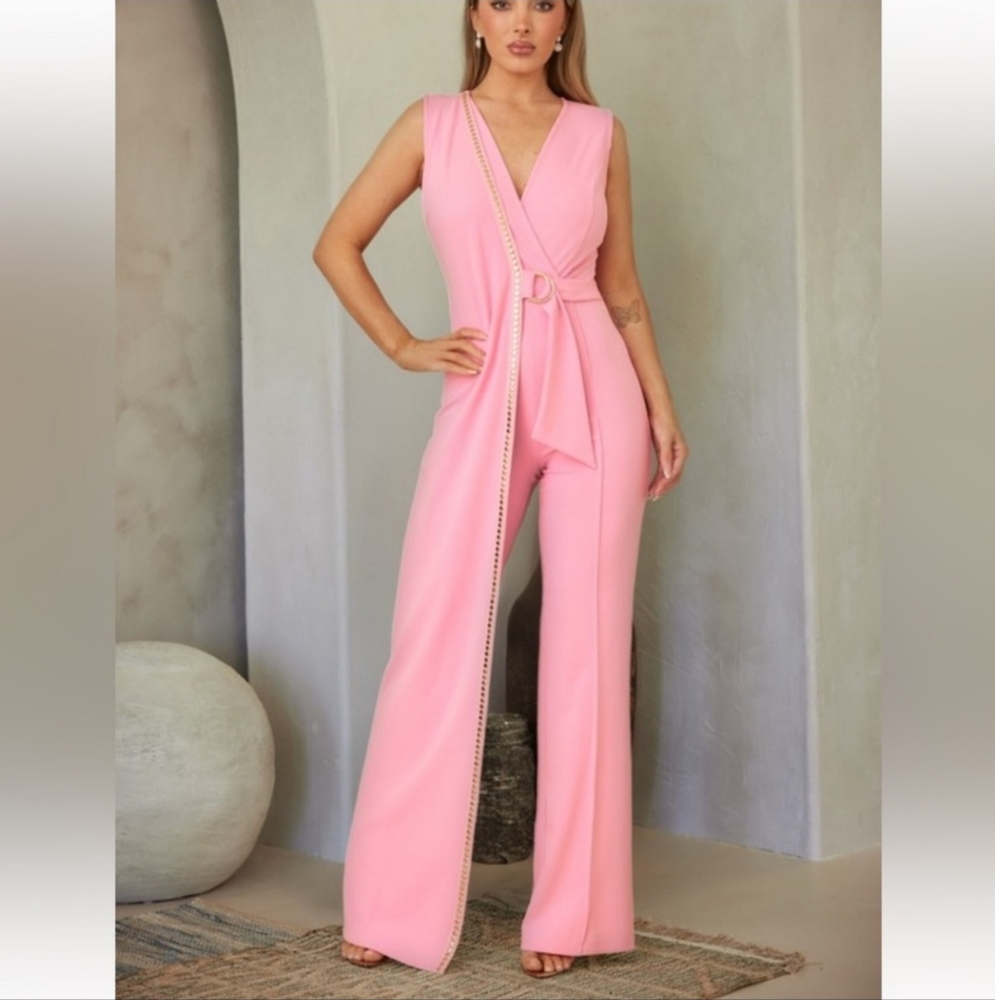 Sleeveless Pink Jumpsuit with Ring Belt